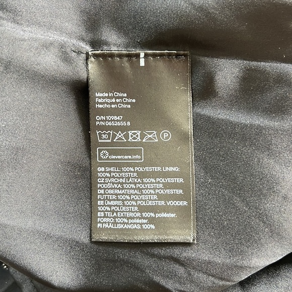 H&M floral pleated dress - Picture 7 of 7